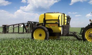 CroppedImage350210-Demco-FieldSprayers-Y24.jpg